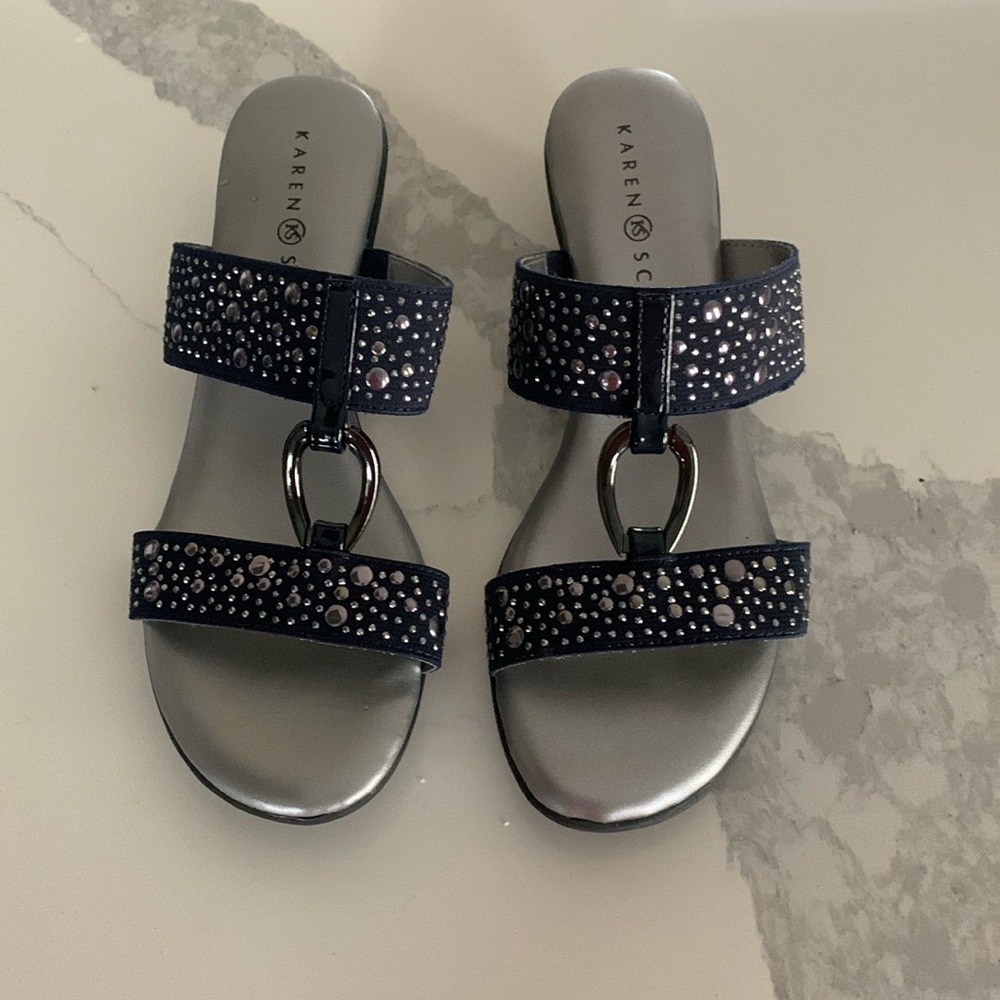 Karen Scott navy and silver dress sandals, size 7